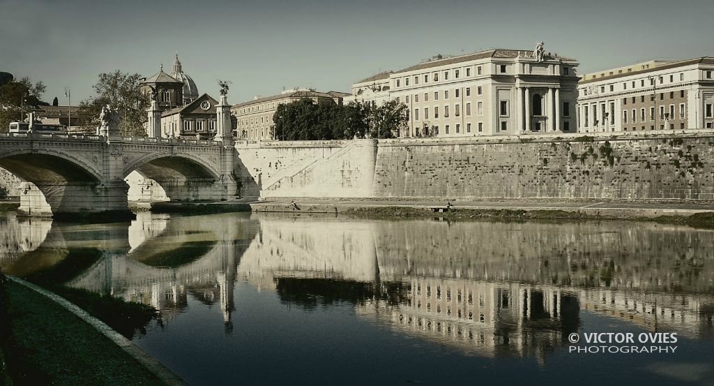 Roma - Tevere e Ponte Vottorio Emanuele II